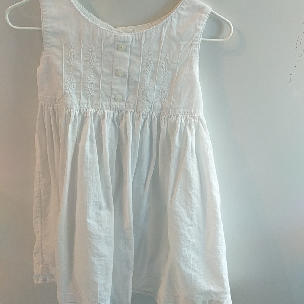 ✨Strasburg dress floral embroidery ✨